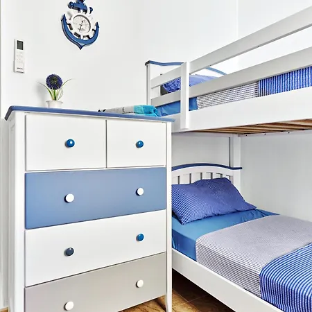 Home&holiday Andalisa Apartamento *